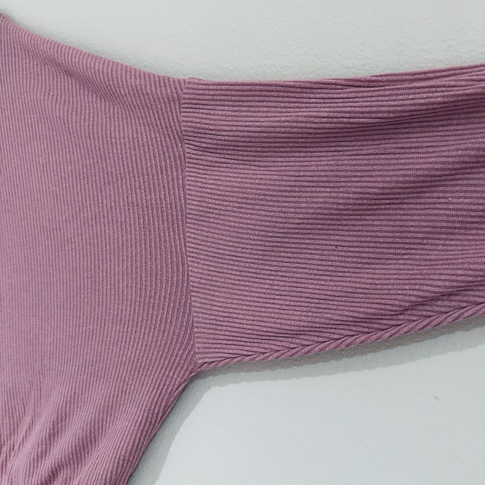 Express Top Size Large - Picture 4 of 6